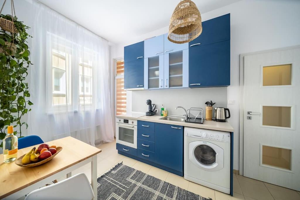 Bohohome 2 Next To The Main Street Sofie Exteriér fotografie